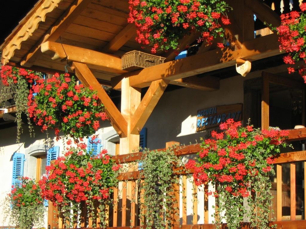 Готель Chalet La Source Saint-Nicolas-la-Chapelle  Екстер'єр фото